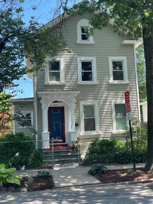 Historic Peaceful Apartment New Haven Bagian luar foto